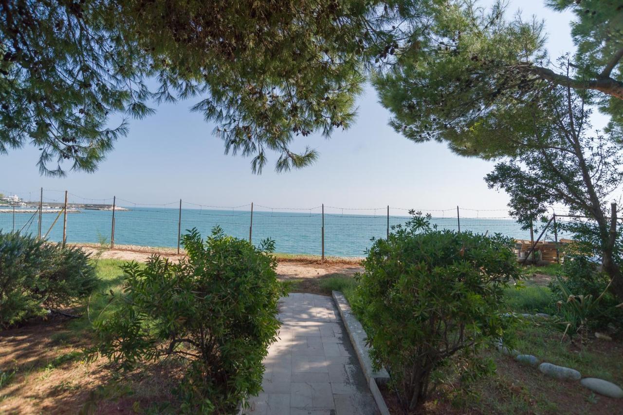 Case Vacanze L'Uliveto Mattinata Exterior foto