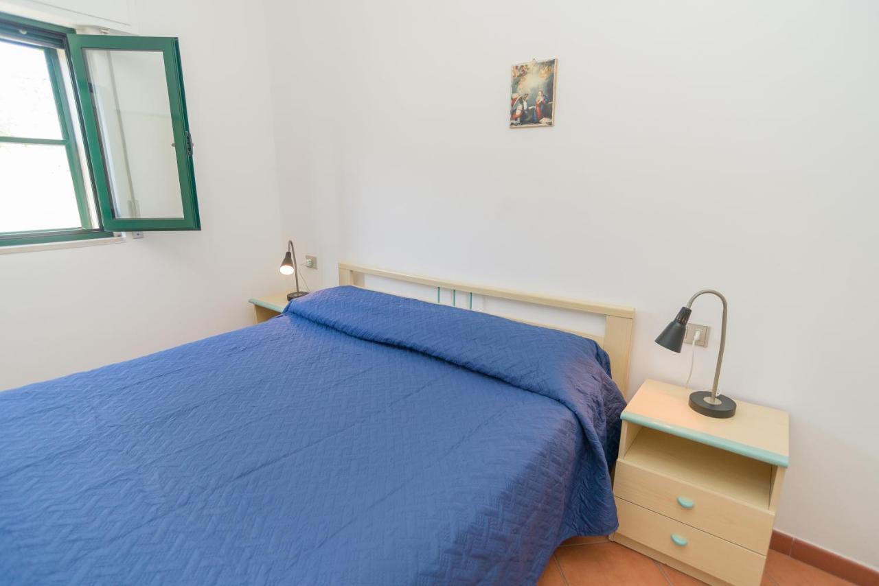 Case Vacanze L'Uliveto Mattinata Exterior foto
